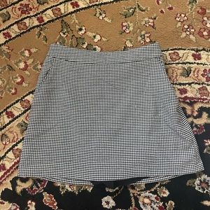 Abercrombie houndstooth skirt
